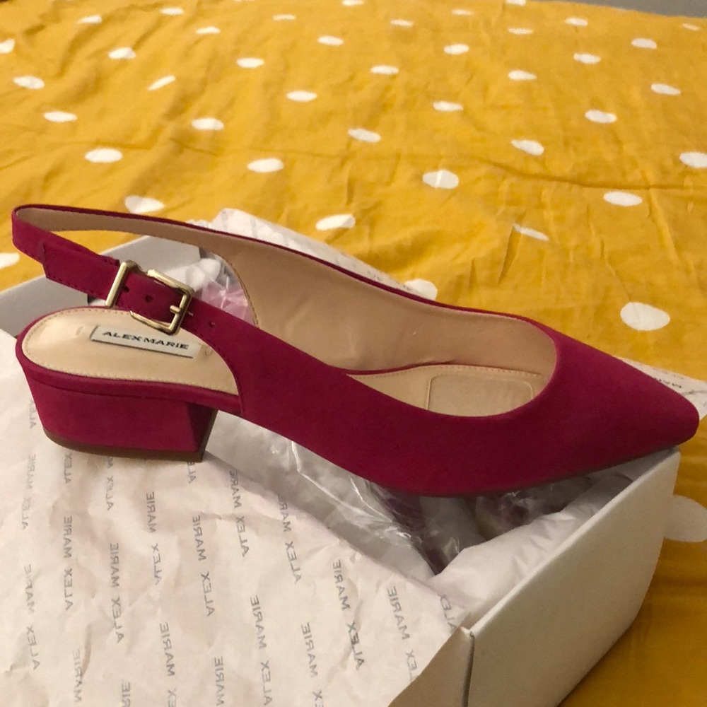 Alex Marie Fushia suede sling back shoes.